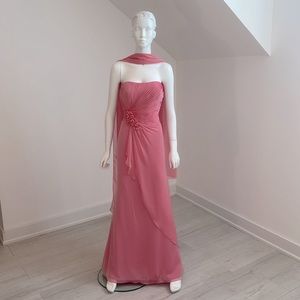 NWT SAMPLE BELLA FORMALSby Venus Bridal size 12 Rose Iridescent Chiffon Pristine